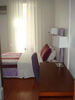 Res Dublin Hotel 2*