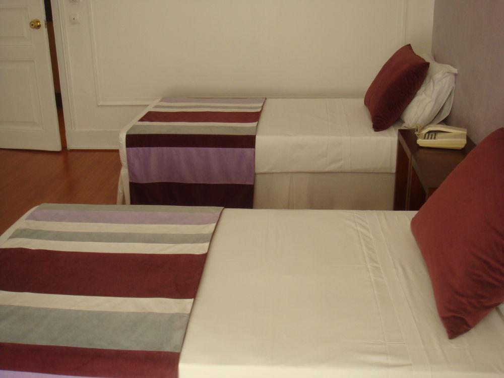Res Dublin Hotel Lisbon