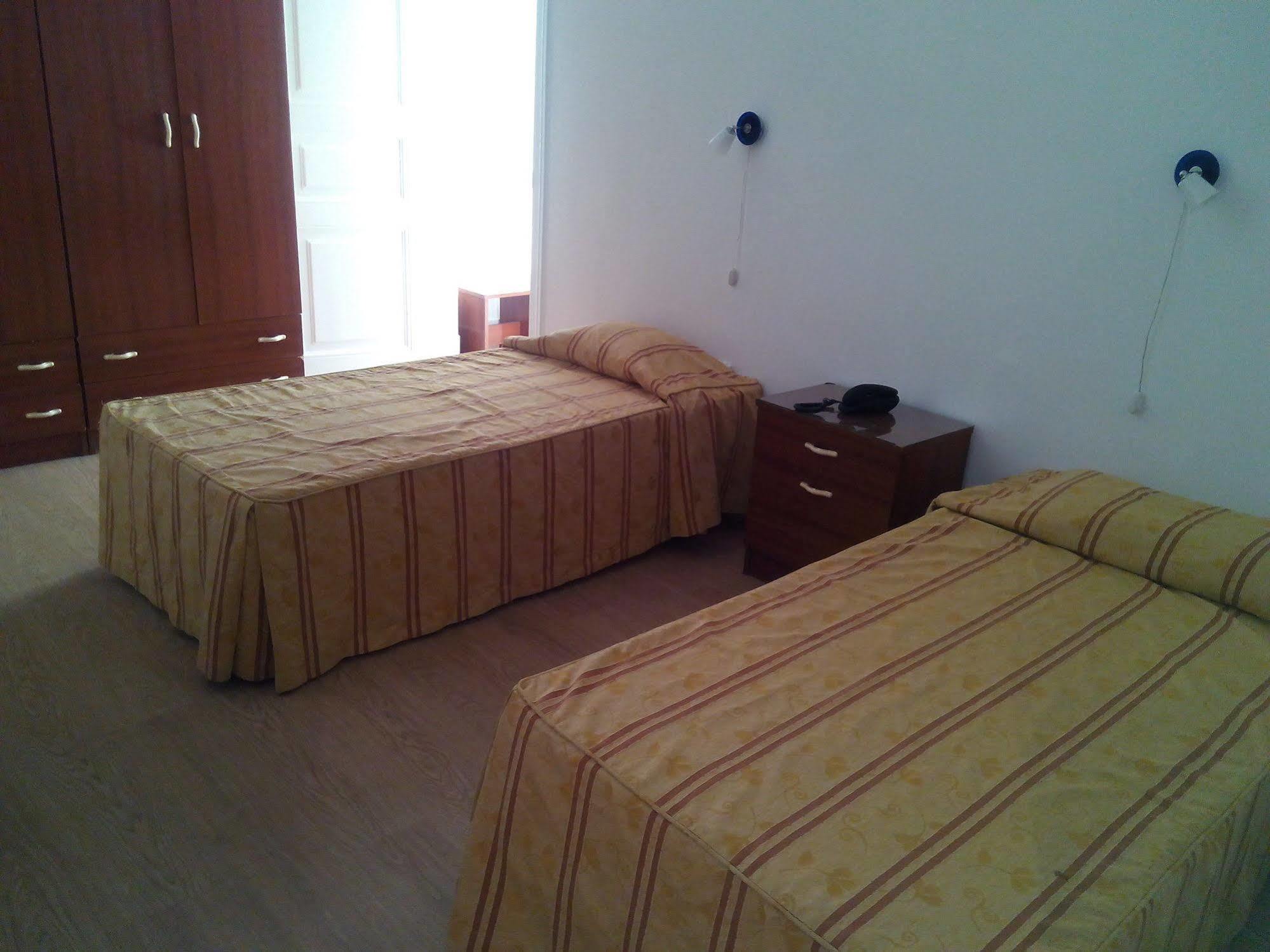 Res Dublin Hotel Lisbon